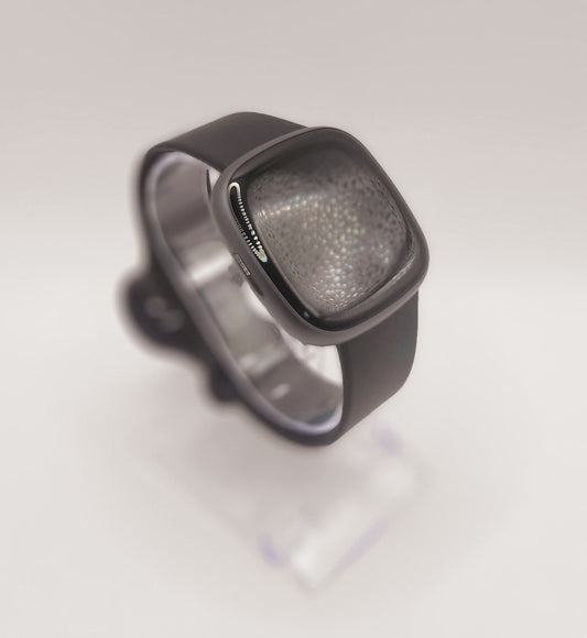 Google Fitbit Versa 4 Fitness Smartwatch - REFRESHED (FF149)