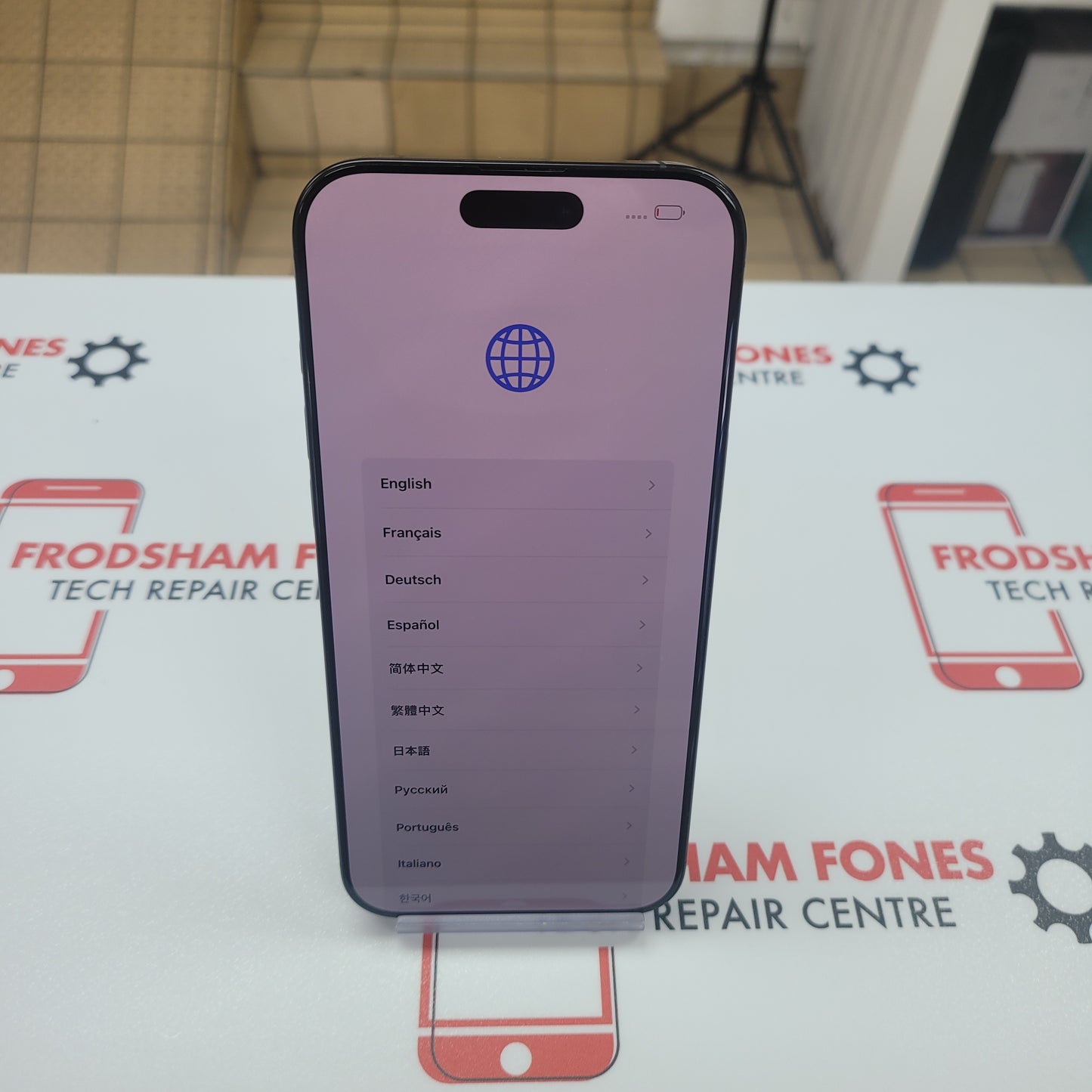 iPhone 16 Pro Max - Black Titanium -  256GB - Unlocked - Grade A (SPT4313)