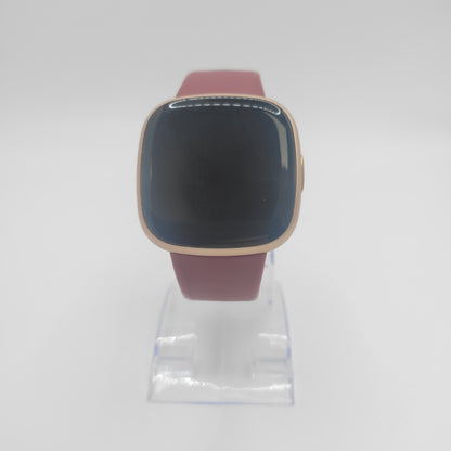 Fitbit Versa 4 - Red - Refreshed (FF139)
