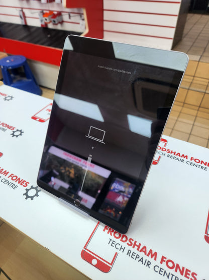 iPad 6th Gen - Silver - Faulty (EB1082)