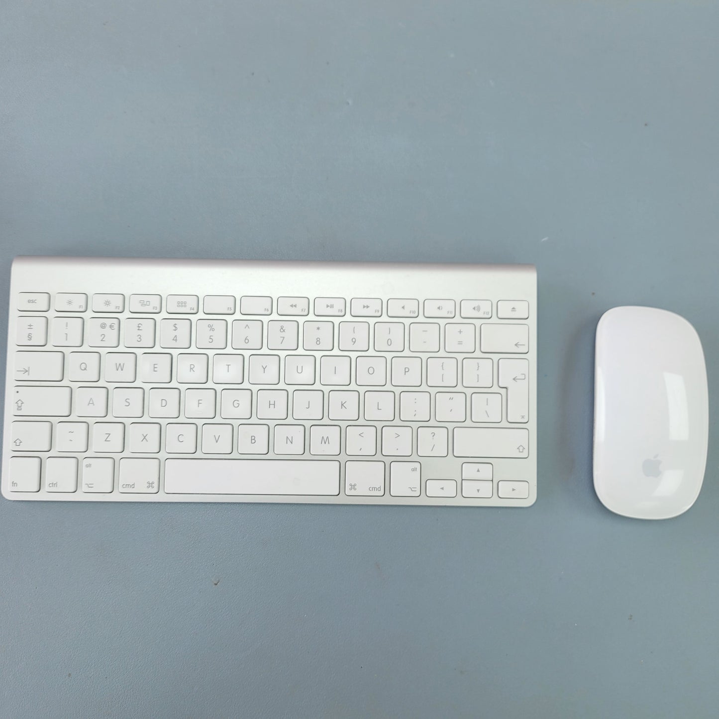 iMac 21.5 Inch - 2012 - Quad Core i5 Processor - MacOS Sequoia - 8GB RAM DVR3 (IRT4869)